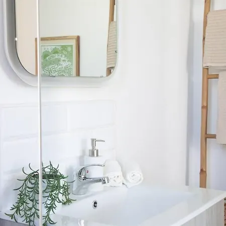 Presente Haven - Walk To Reserve & Town Holiday home Santo Isidoro